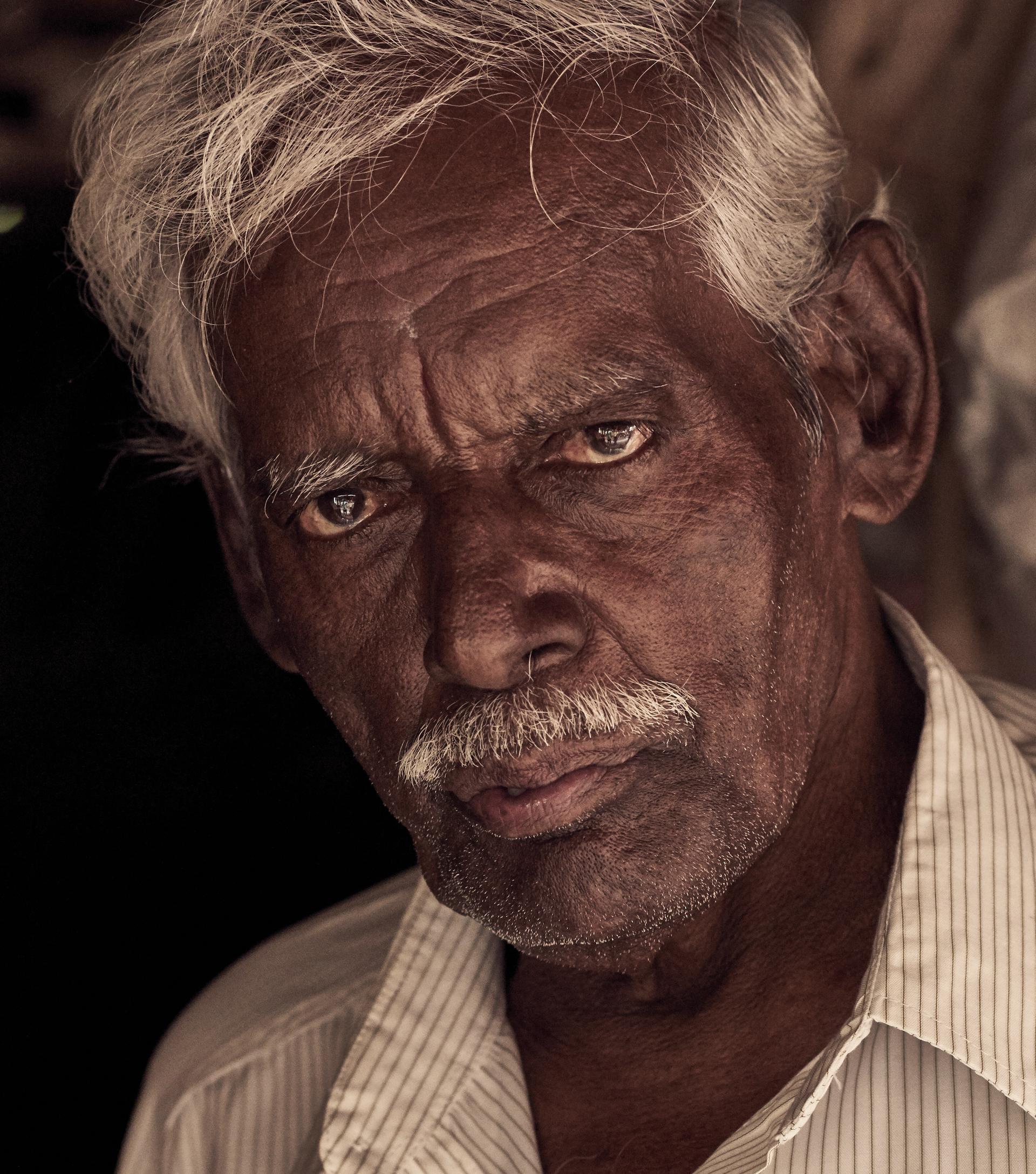 India — Portrait homme cheveux blancs