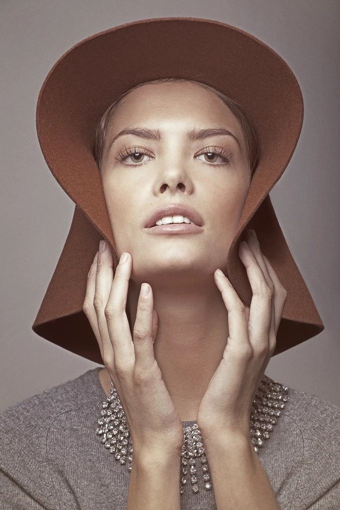 Tribute to Jean Shrimpton — Headscarf